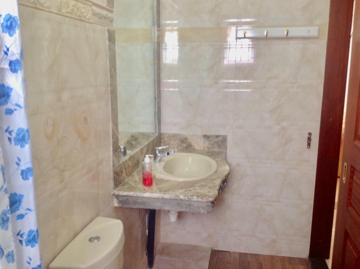 Cardamon Villa Is A 2 Bedroom With 1 Bathroom And Seperate Toilet Detached House With Ac And Swimming Pool , 5 Minutes Walk From Flic En Flac Public Beach Εξωτερικό φωτογραφία